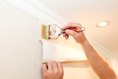 Pose de papier peint à Romestaing — revêtements muraux et toiles de verre